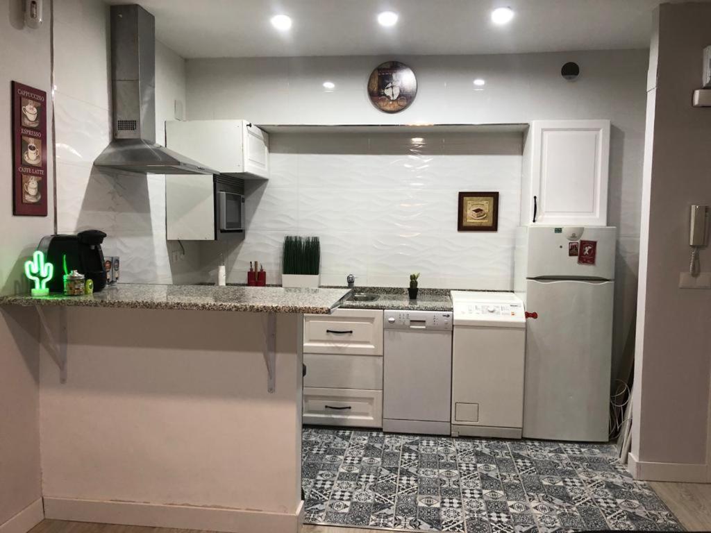 Ferienwohnung Apartamento En Av Gabriel Miro - Calp Exterior foto